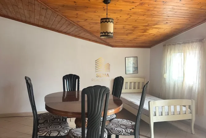 Tirane, jepet me qera apartament 1+1 Kati 3, 85 m² 350 € (Kinostudio)