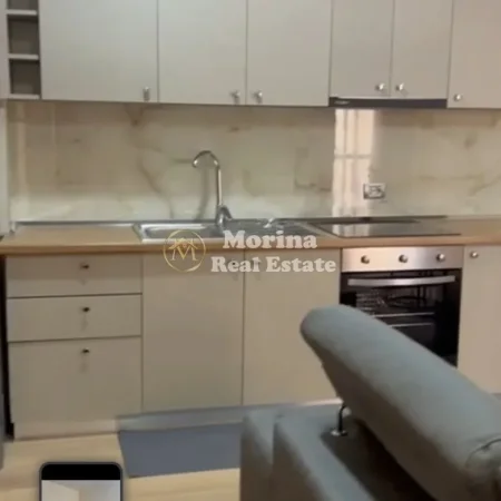 Tirane, jepet me qera apartament 1+1 Kati 4, 68 m² 700 € (Rruga e Kavajes)