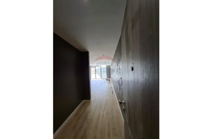 Tirane, shitet apartament 3+1 , 132 m² 200.000 € 