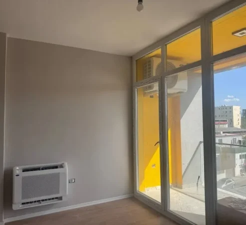 Tirane, jepet me qera apartament 2+1 Kati 2, 106 m² 500 € (Bulevardi i Ri)