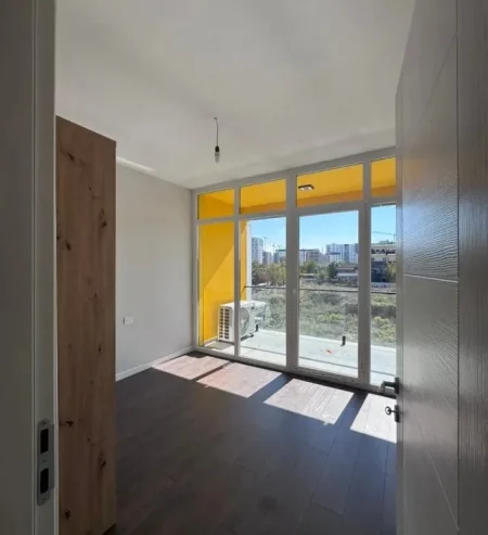 Tirane, jepet me qera apartament 2+1 Kati 2, 125 m² 600 € (Bulevardi i Ri)