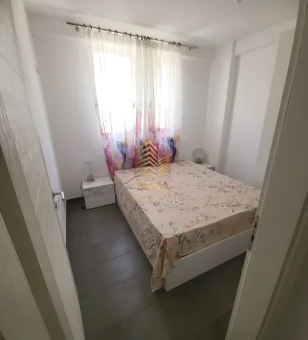 Shqiperi, jepet me qera apartament 2+1 Kati 1, 70 m² 300 € (Shkoze, Kompleksi Tom Doshit)