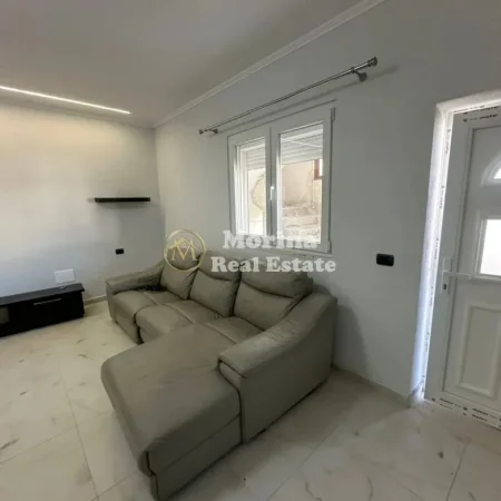 Tirane, jepet me qera apartament 1+1 Kati 2, 60 m² 350 € (Jordan Misja)
