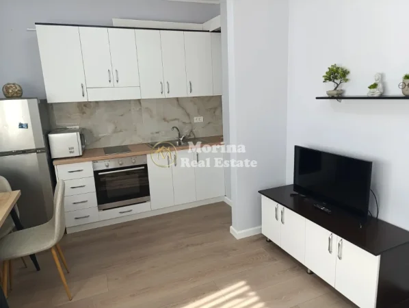 Tirane, jepet me qera apartament 1+1 Kati 5, 60 m² 500 € (Oxhaku)