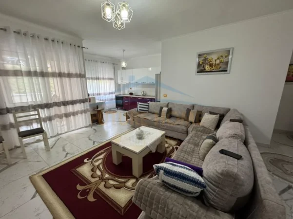 Tirane, shitet apartament 2+1 Kati 1, 104 m² 155.000 € (Fresku)