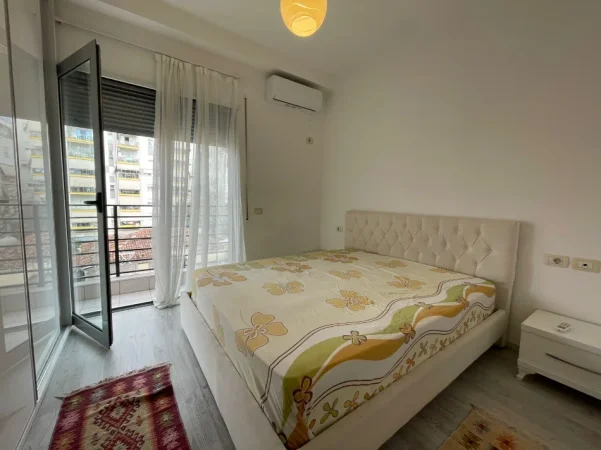 🏠 Me Qera: Apt. 2+1 & 2 Bllk (📍Selvia / Përball Gjimnazit Partizani)🔥 10 min nga Qëndra || Hera e parë me qera ✨️ 75,000 Lekë/ Muaji 💶