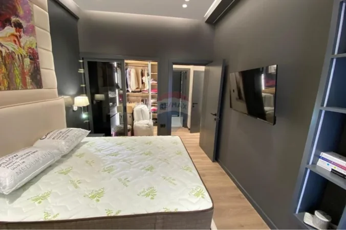 Tirane, jepet me qera apartament 1+1+Aneks+Ballkon Kati 9, 73 m² 1.000 € (Tirana Garden Building)