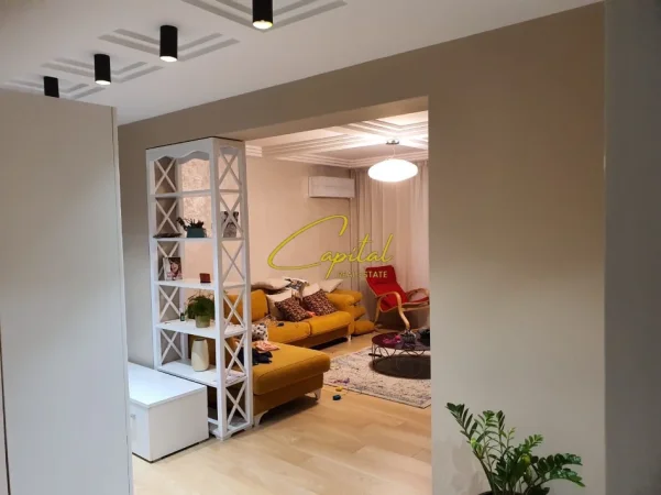 Tirane, jepet me qera apartament 2+1 Kati 1, 135 m² 1.800 € (RRUGA E KOSOVAREVE)