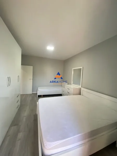 Tirane, shitet apartament 2+1+Ballkon Kati 5, 109 m² 269.000 € 