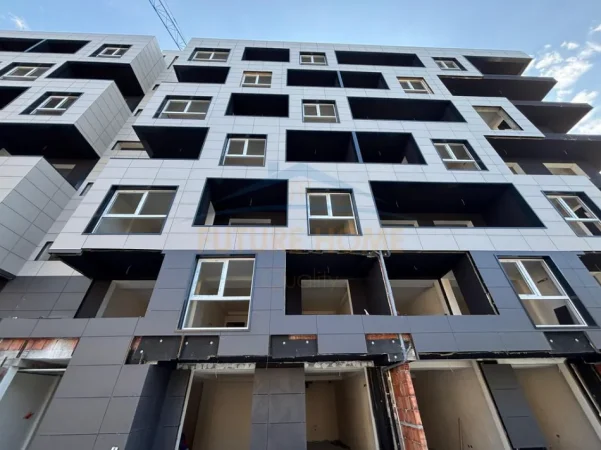 Durres, shitet garsonier 1+1 Kati 3, 53 m² 85.000 € 