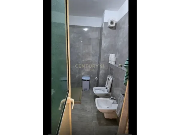 Tirane, shitet apartament 2+1 Kati 7, 95 m² 145.000 € 