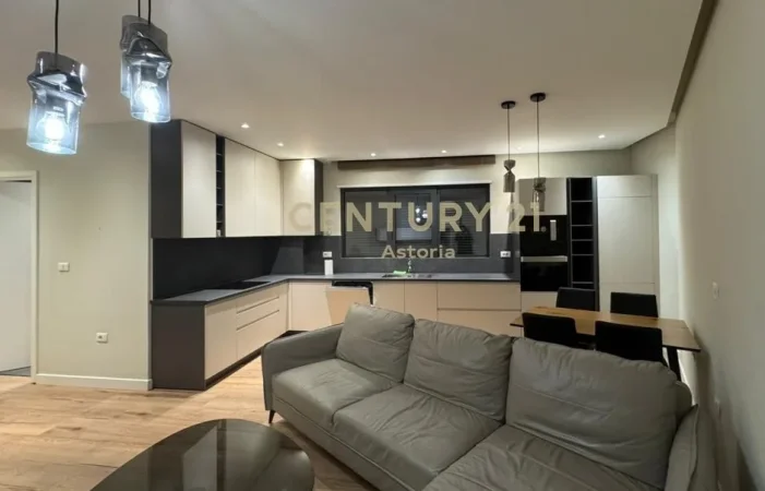 Tirane, jepet me qera apartament 1+1 Kati 5, 74 m² 