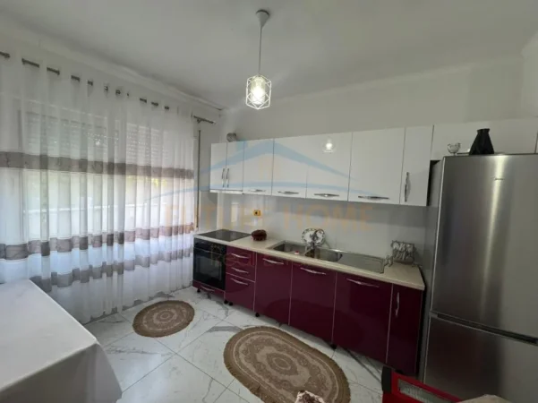 Tirane, shitet 2+1 Kati 1, 104 m² 155.000 € (Fresk)