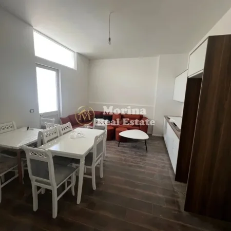 Tirane, shitet apartament 1+1 Kati 2, 65 m² 90.000 € (Fresku)