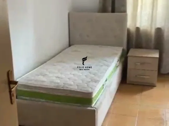 Tirane, jepet me qera apartament 2+1+Ballkon Kati 8, 100 m² 700 € (21 DHJETORI)