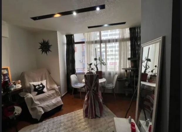 Tirane, jepet me qera apartament 1+1 Kati 2, 65 m² 550 € (21 DHJETORI)