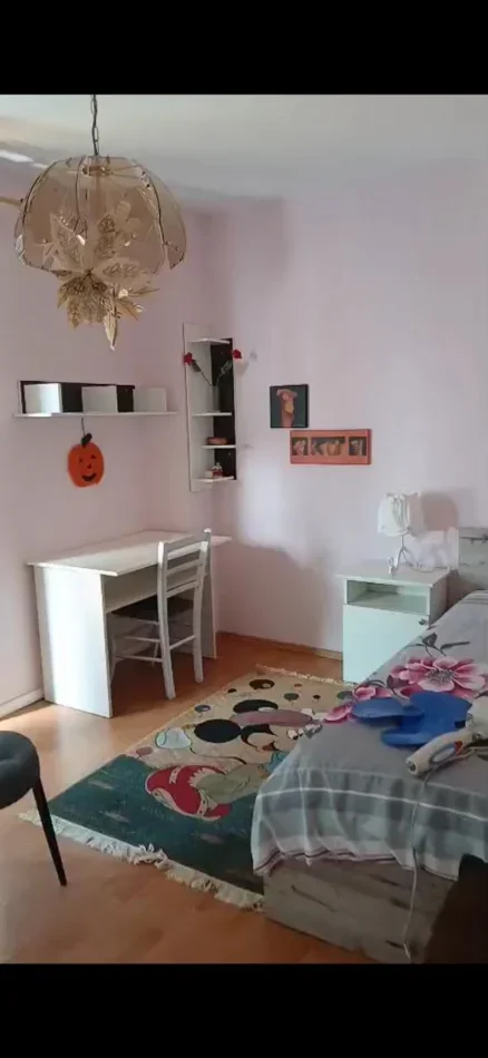 Tirane, jepet me qera apartament 2+1 Kati 2, 96 m² 600 € 
