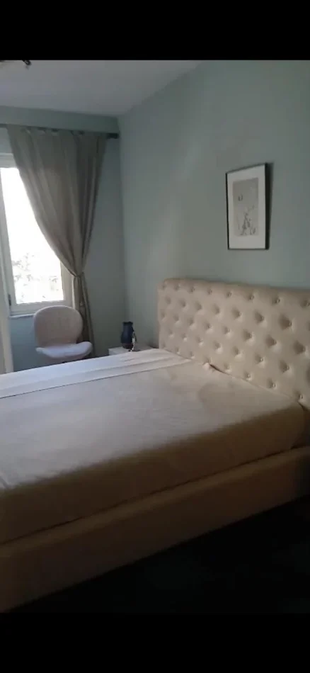 Tirane, jepet me qera apartament 2+1 Kati 2, 96 m² 600 € 