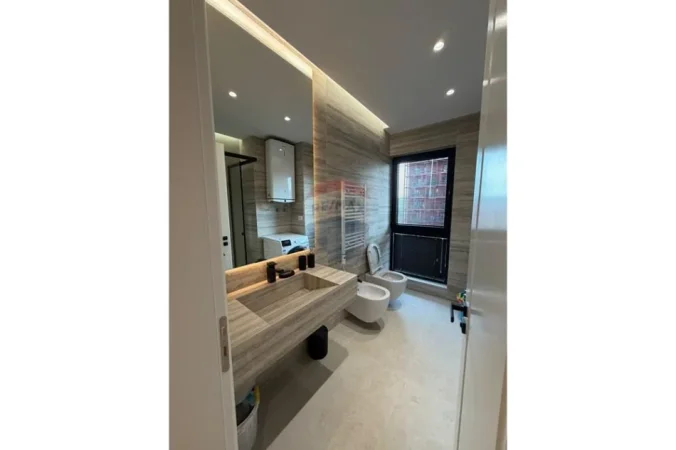 Tirane, jepet me qera apartament , 113 m² 1.750 € 