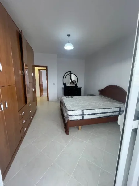 Tirane, jepet me qera apartament 2+1 Kati 11, 100 m² 600 € (21 DHJETORI)