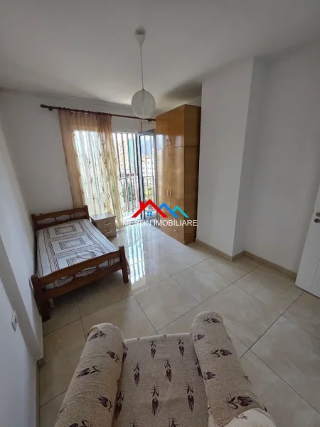 Tirane, jepet me qera apartament 2+1+Ballkon Kati 3, 90 m² 520 € (RRUGA SOKRAT MIHO,ASTIR)