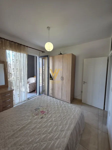 Tirane, jepet me qera apartament 2+1+Ballkon Kati 3, 90 m² 520 € (ASTIR)