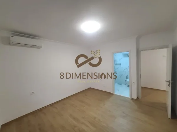 Tirane, jepet me qera zyre Kati 3, 88 m² 1.200 € (pazari ri)