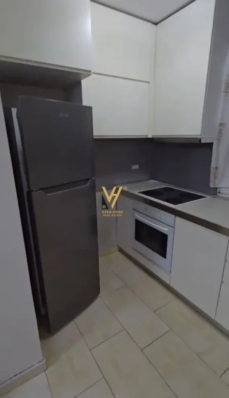 Tirane, jepet me qera apartament 1+1+Ballkon Kati 3, 65 m² 550 € (VASIL SHANTO)