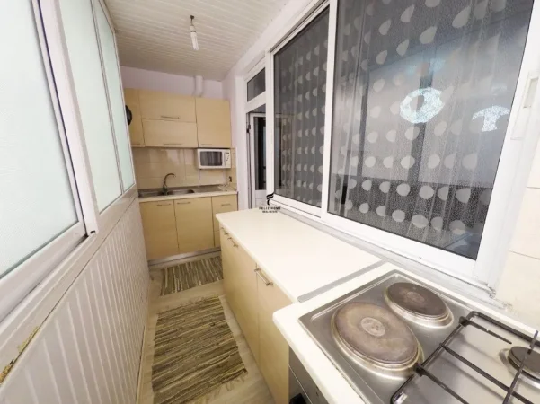 Tirane, jepet me qera apartament 1+1 Kati 5, 65 m² 500 € (MYSLYM SHYRI)