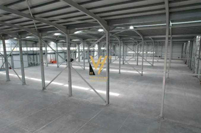 Tirane, jepet me qera magazine Kati 0, 6.200 m² 37.000 € (VORE)