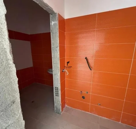 Tirane, shitet apartament 2+1 Kati 2, 79 m² 142.000 € (LIQENI I THATE)