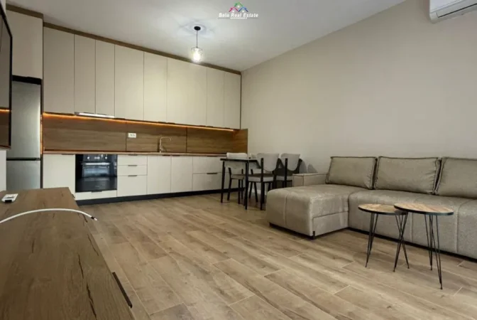 Tirane, jepet me qera apartament 1+1 Kati 4, 64 m² 440 € (Rruga Bashkim Shkurti)