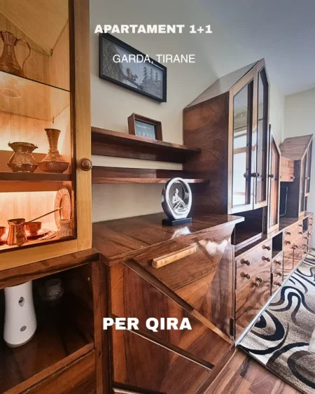 Tirane, jepet me qera 1+1+Ballkon Kati 2, 500 € 