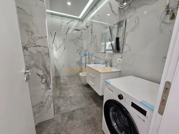 Tirane, jepet me qera apartament 1+1 , 76 m² 1.000 € (Zogu i Zi, Tirane.)