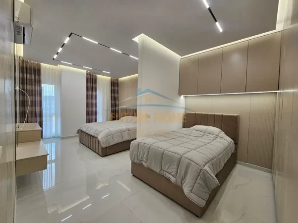 Tirane, jepet me qera apartament 1+1 , 76 m² 1.000 € (Zogu i Zi, Tirane.)