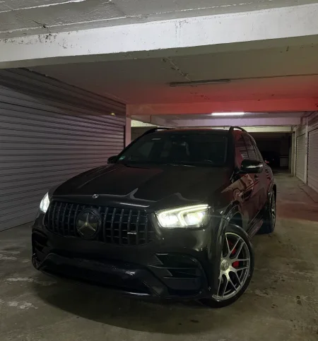 Tirane, shitet SUV Mercedes Benz Benzin, e zeze automatik Kondicioner 100.000 km 95.000 €