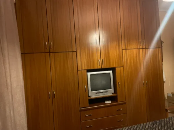 Vlore, jepet me qera apartament 1+1+Aneks+Ballkon Kati 2, 76 m² 400 € (Kryqezimi i transballkanikes me rrugen Albano dhe Romina)
