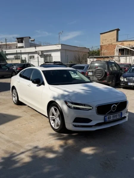 Volvo S90 2.0Benzi 2018, 15500€ Sapotarguar