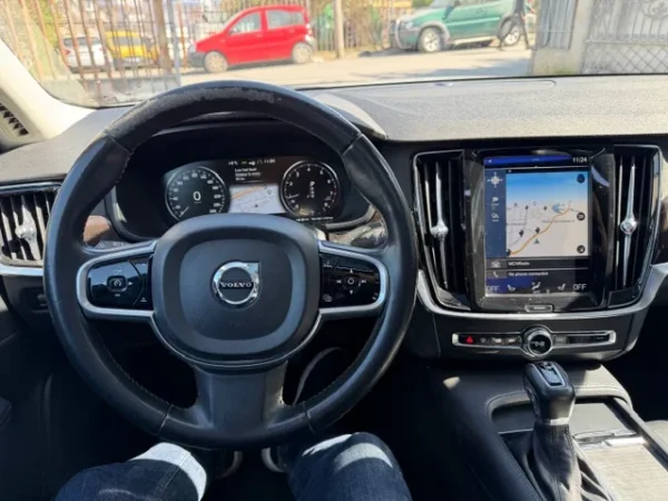 Volvo S90 2.0Benzi 2018, 15500€ Sapotarguar