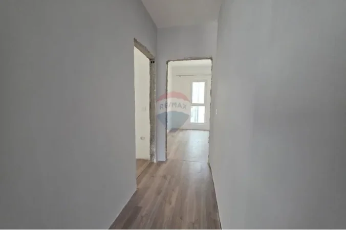 Tirane, shitet apartament 2+1 , 105 m² 207.000 € 
