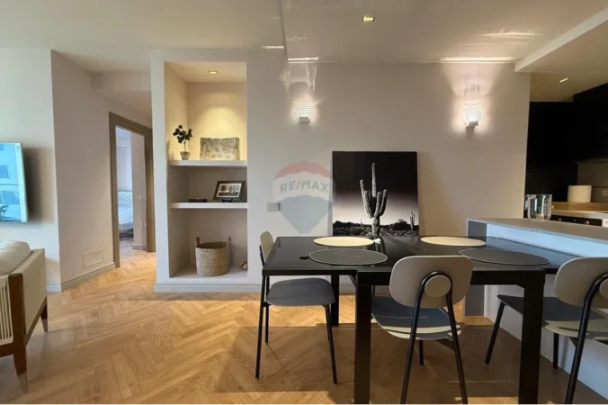 Tirane, shitet apartament 2+1 Kati 4, 107 m² 295.000 € (Ambasada Amerikane)