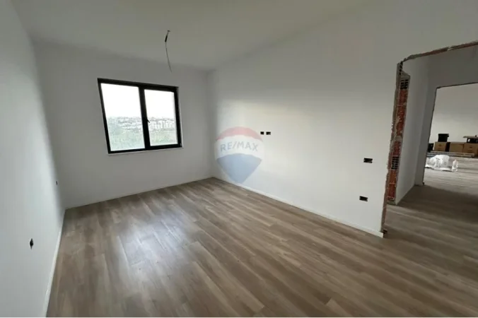 Tirane, shitet apartament 2+1 Kati 4, 143 m² 357.000 € 