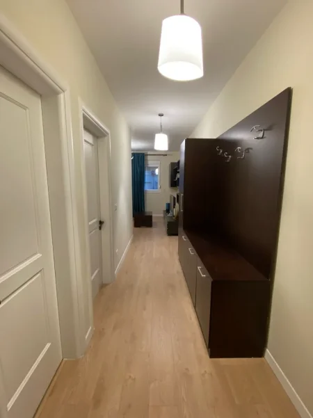 Tirane, jepet me qera apartament 1+1 Kati 6, 60 m² 650 € (Rruga e Elbasanit)