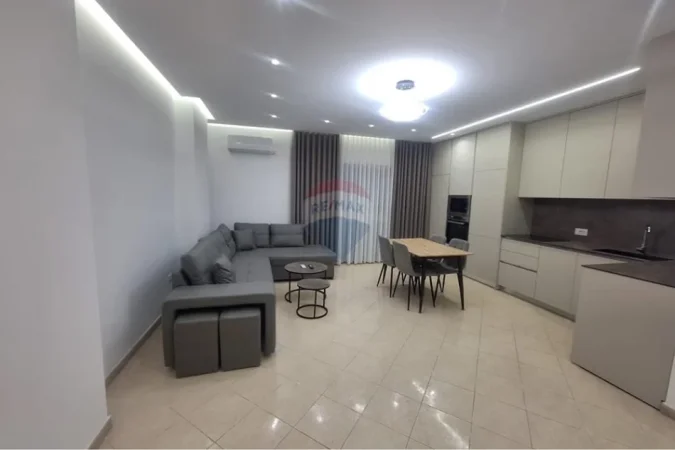 Tirane, jepet me qera apartament 2+1+Aneks+Ballkon , 105 m² 600 € (Astir)