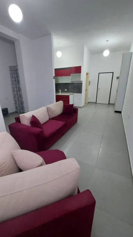 Tirane, shitet garsonier 1+1 Kati 2, 53 m² 76.000 €