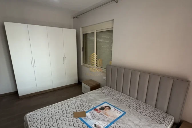 Tirane, jepet me qera apartament 2+1+Ballkon Kati 7, 120 m² 550 € (Astir, Vila L)