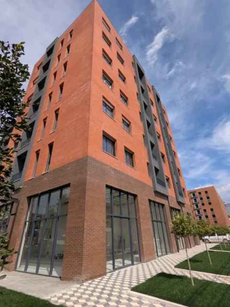 Tirane, shitet apartament 1+1 Kati 4, 71 m² 92.000 € (paskuqan)