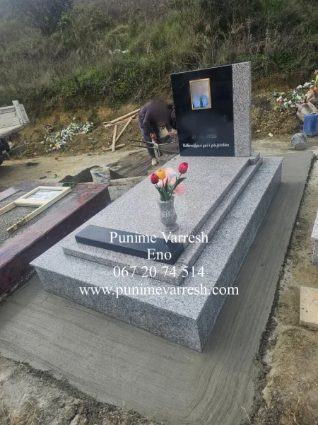 Tirane, ofroj Punime Varresh Lushnje - Granit I Zi Me Granit Gri