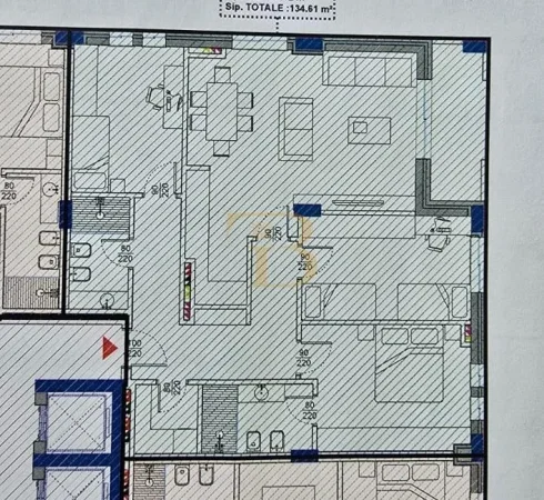 Tirane, shitet apartament 3+1+Ballkon Kati 8, 135 m² 260.000 € (Shkolla Bashkuar)