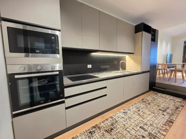Me Qera: Super Apartament ️ 2+1 (+ Post Parkimi) Sip. 81m² ( Rez. Kodra e Diellit 2) | 75,000 Lekë🔥